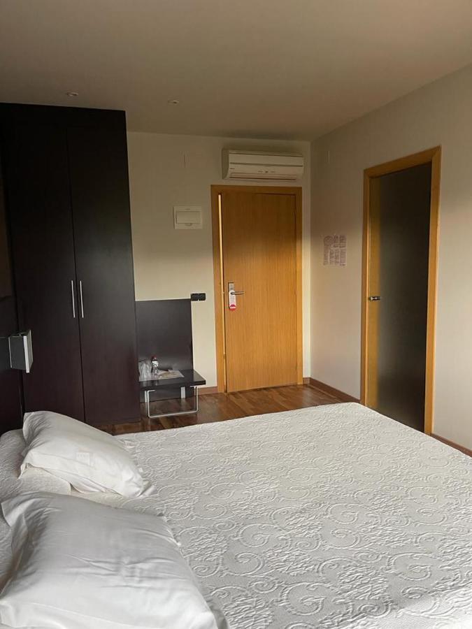 Hotel Bruc Exterior foto
